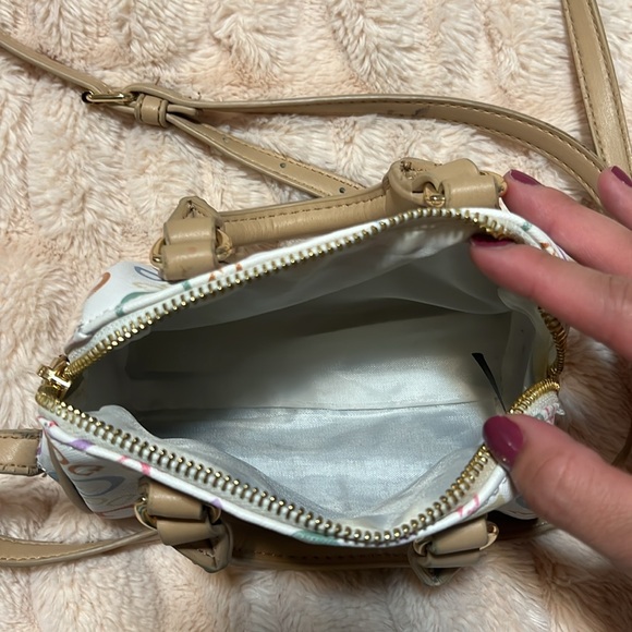 Mini GUESS crossbody - Picture 3 of 3